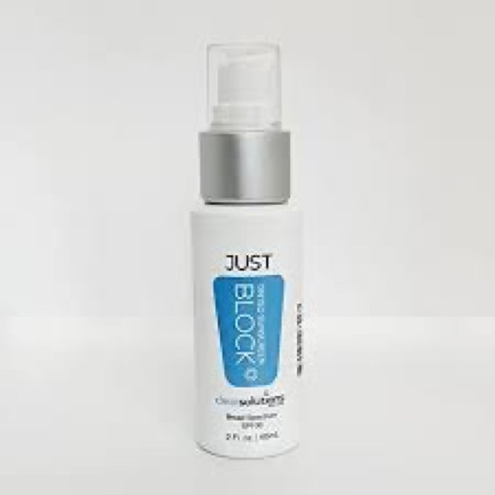 𝅺⭐️CLEAR Solutions Skin Care Just Block, Tinted Sunscreen, with SPF 30⭐️